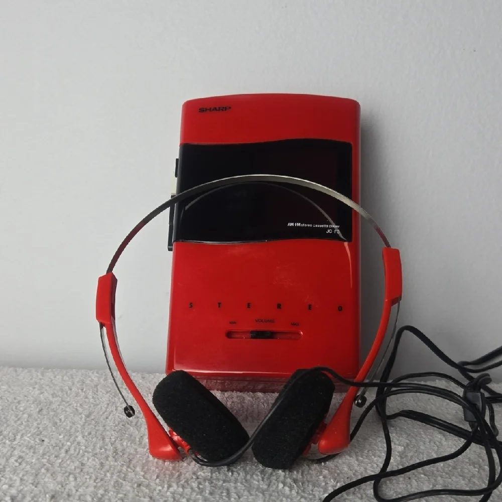 Sharp Red Portable Cassette Player AM/FM Radio with Headphones - Picture 1 of 6